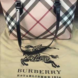 Gorgeous like new Burberry tote.